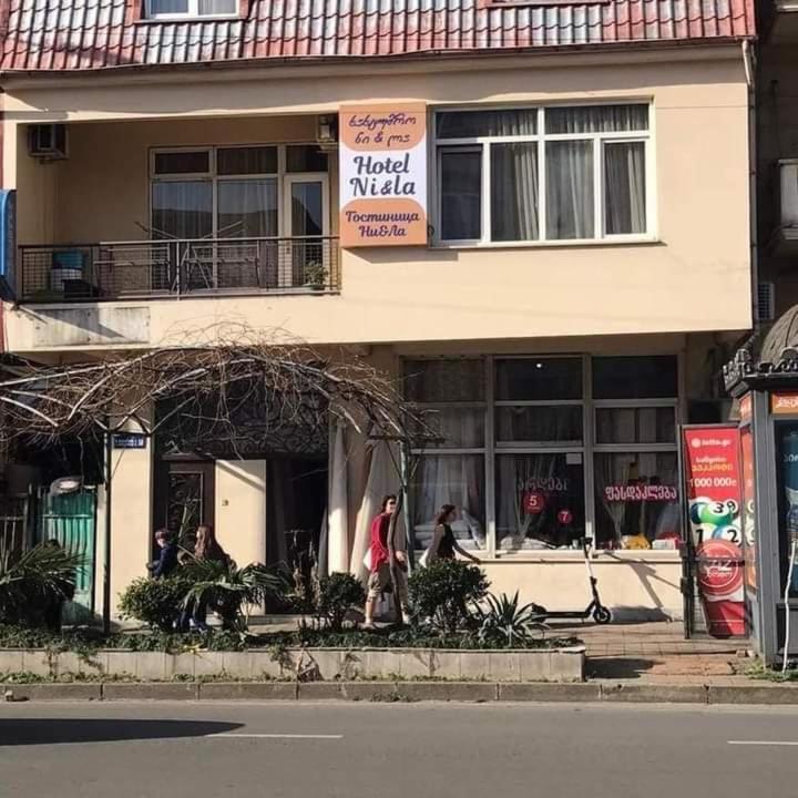 Hotel Ni&La Batumi Exterior photo